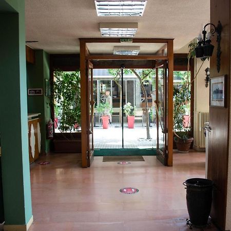 Egnatia Hotel Ioánina Exterior foto