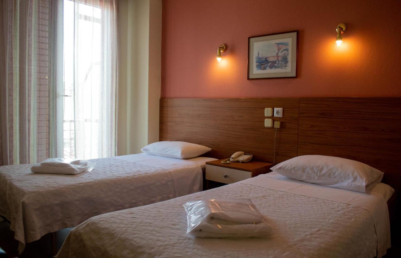 Egnatia Hotel Ioánina Exterior foto